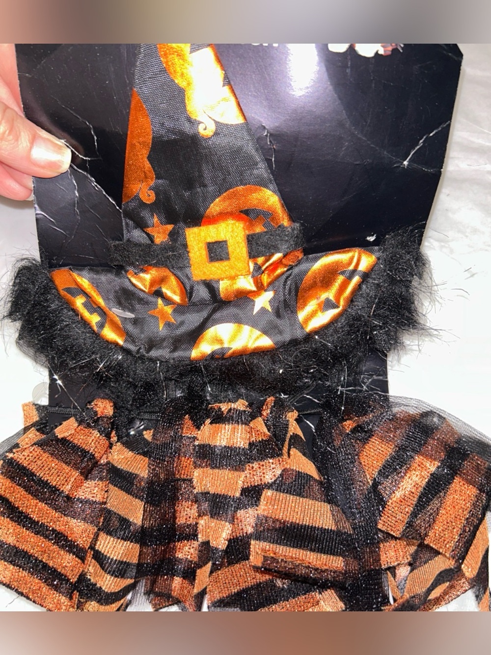 Dog witch Halloween costume,had& adjustable tutu NWT